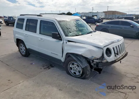 2015 Jeep Patriot Sport z USA, uszkodzony, nr VIN 1C4NJPBA8FD285369